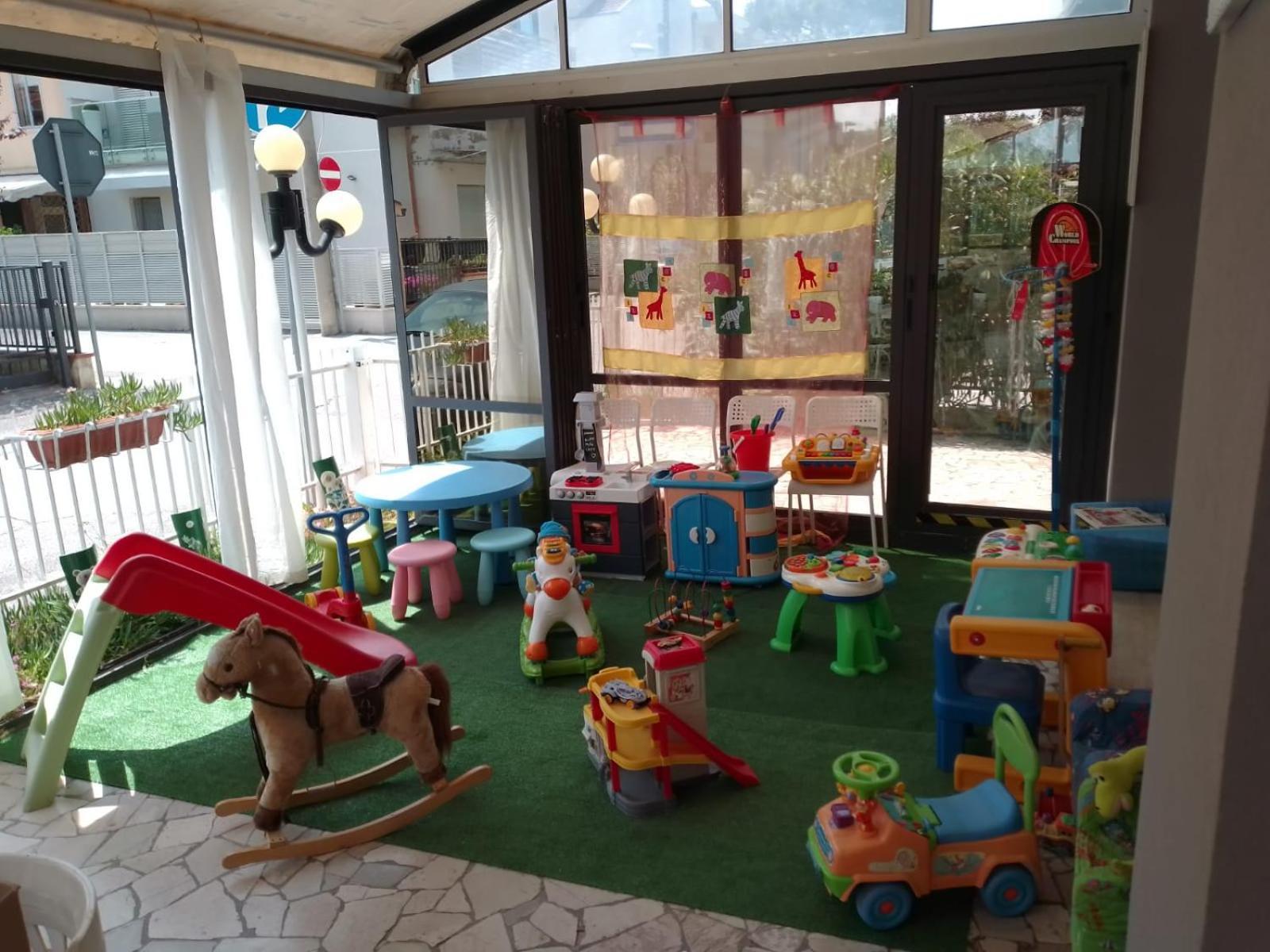 רימיני Hotel Sabbia D'Oro מראה חיצוני תמונה