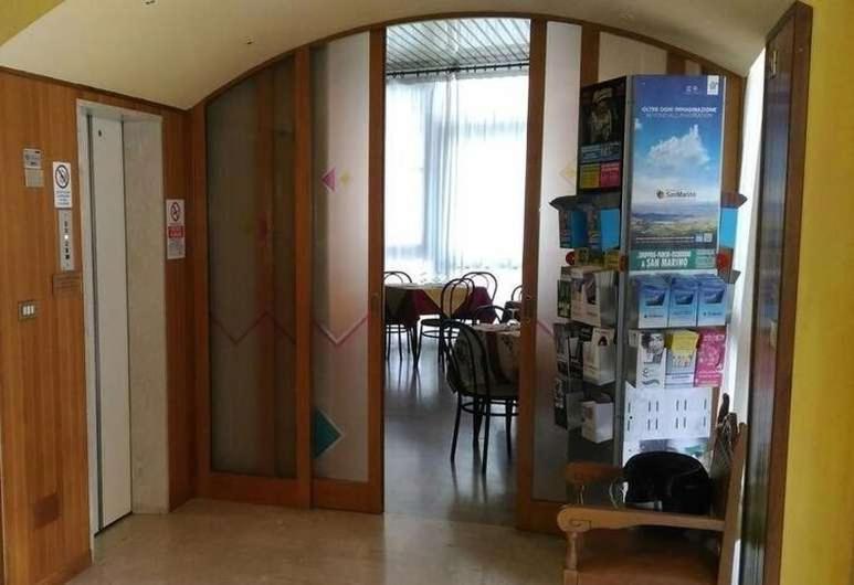 רימיני Hotel Sabbia D'Oro מראה חיצוני תמונה